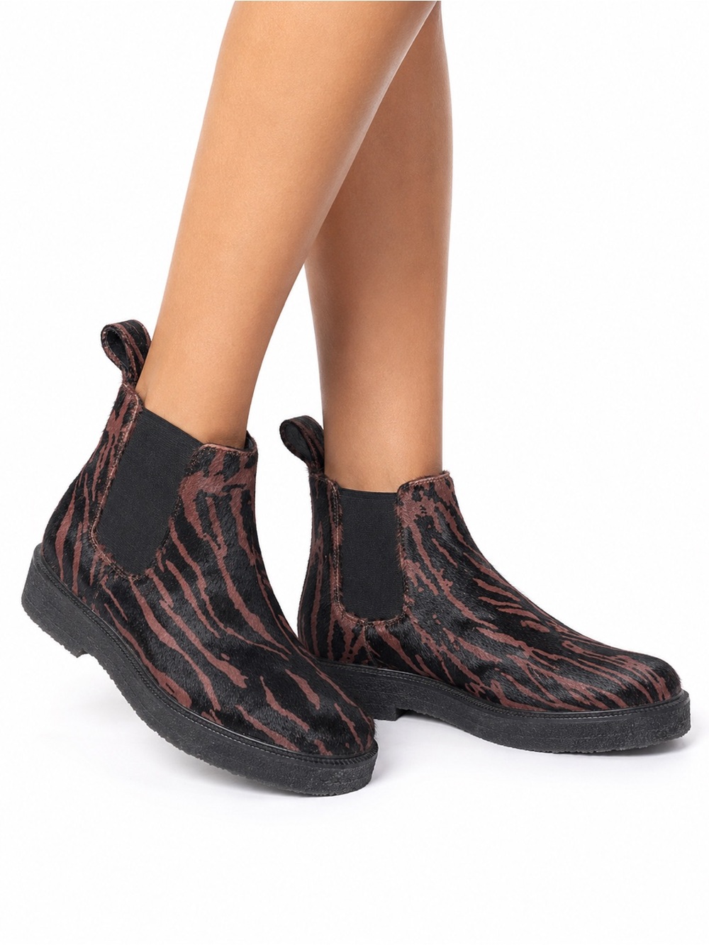 Staud Size 8.5 Cowhide Women's Black & Brown Animal-Print Chelsea Boots